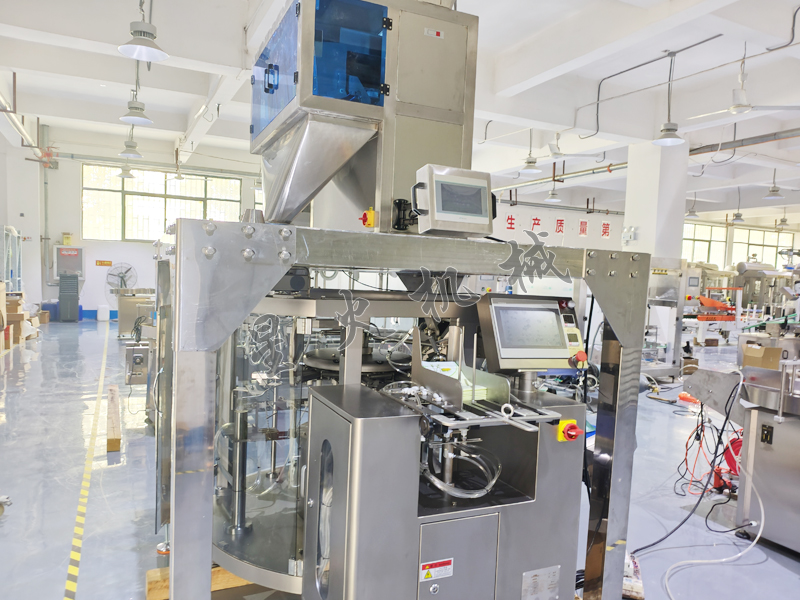 南京堅(jiān)果仁自動(dòng)包裝機(jī)八工位給袋式包裝故障率高嗎？