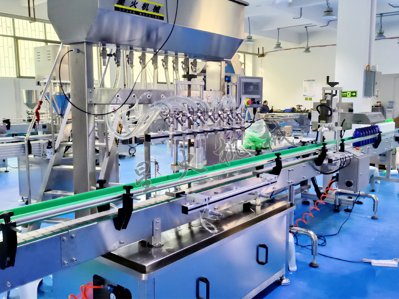 人工智能時代給了消毒液體自動灌裝機新的發(fā)展機遇